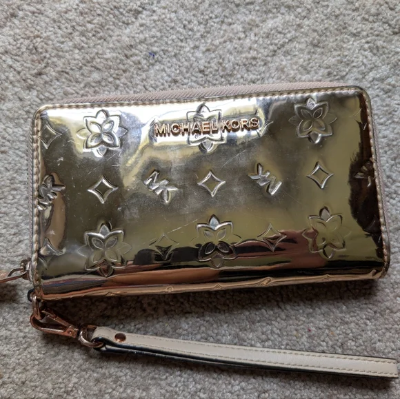 Michael Kors Jet Set Wallet In Metallic Rose Gold - Picture 8 of 8